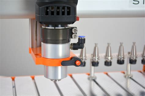 ATC CNC Routers with Automatic Tool Changer .